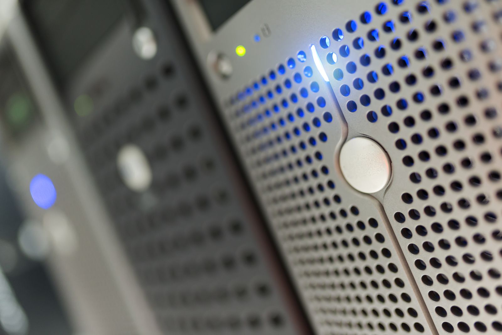 Server hardware with blue status lights